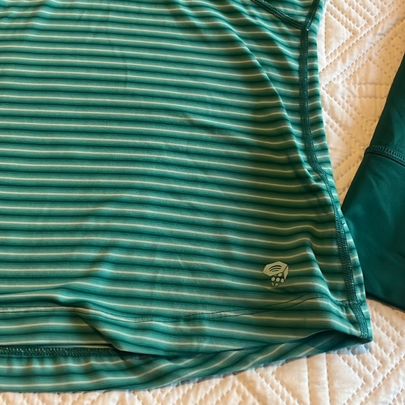 Mountain Hardwear Base Layer Hoodie - Picture 3 of 10